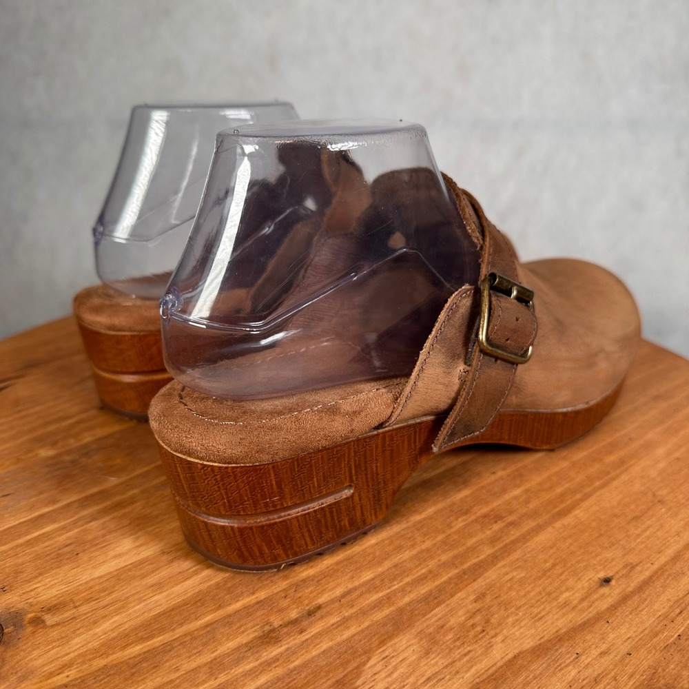 White Mountain Clogs Women 8.5 Brown Good Buckle Strap Platform Mules - Picture 6 of 13
